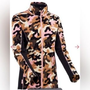 New with tags Kari Traa Stjerne zip up fleece! Size medium.